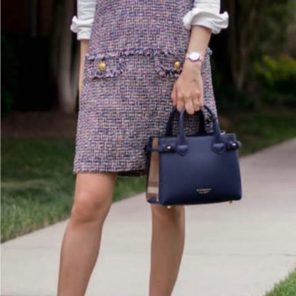 Burberry  banner - Picture 6 of 11